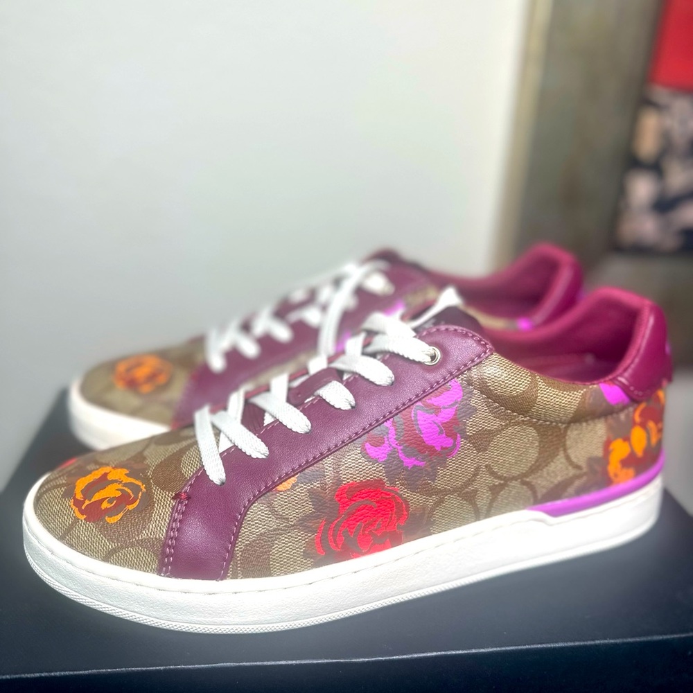 Coach Clip Floral Low Top Khaki/Black Cherry Sneakers